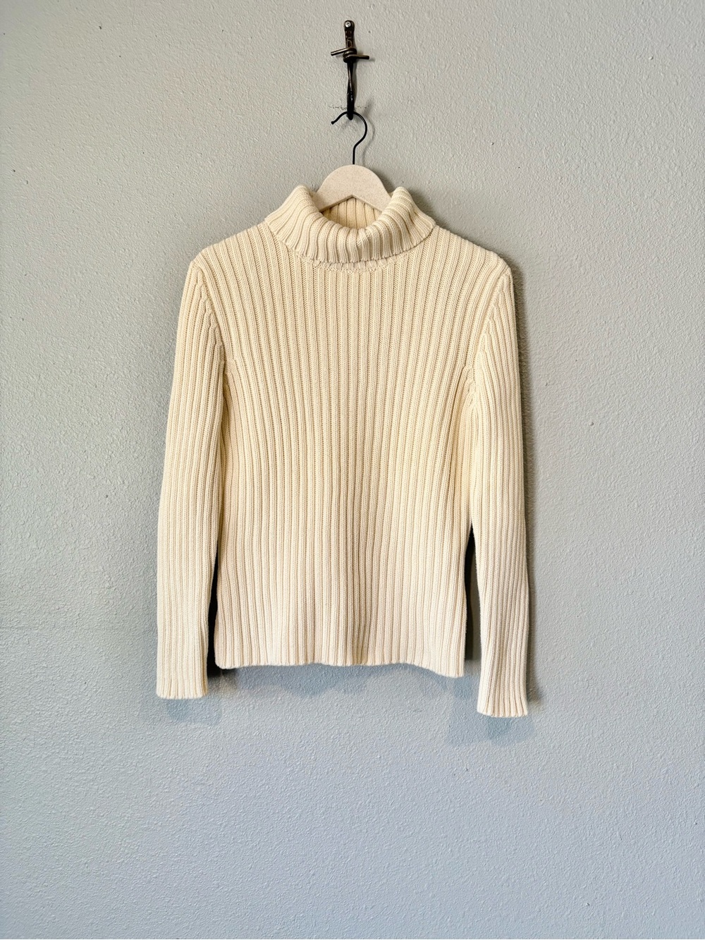 Lands End 100% Cotton Chunky Ribbed Knit Fisherman Turtleneck Sweater Cream M